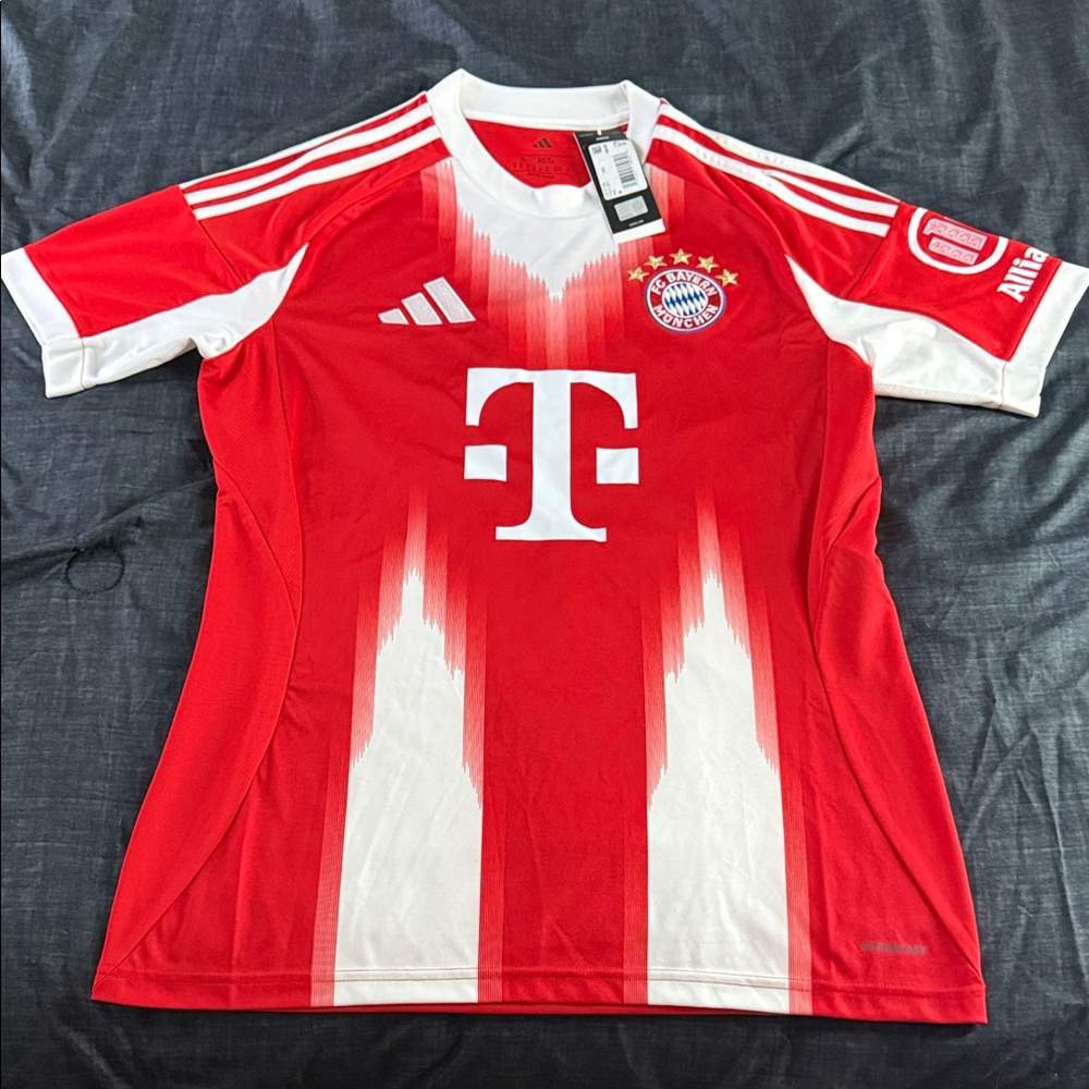 Bayern Munich 2025-26 Adidas Home Jersey